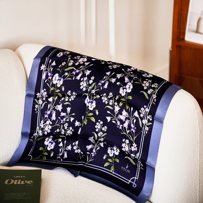 风铃草双面真丝丝巾 / 紫蓝 - 丝巾 - 丝．绢 蓝色