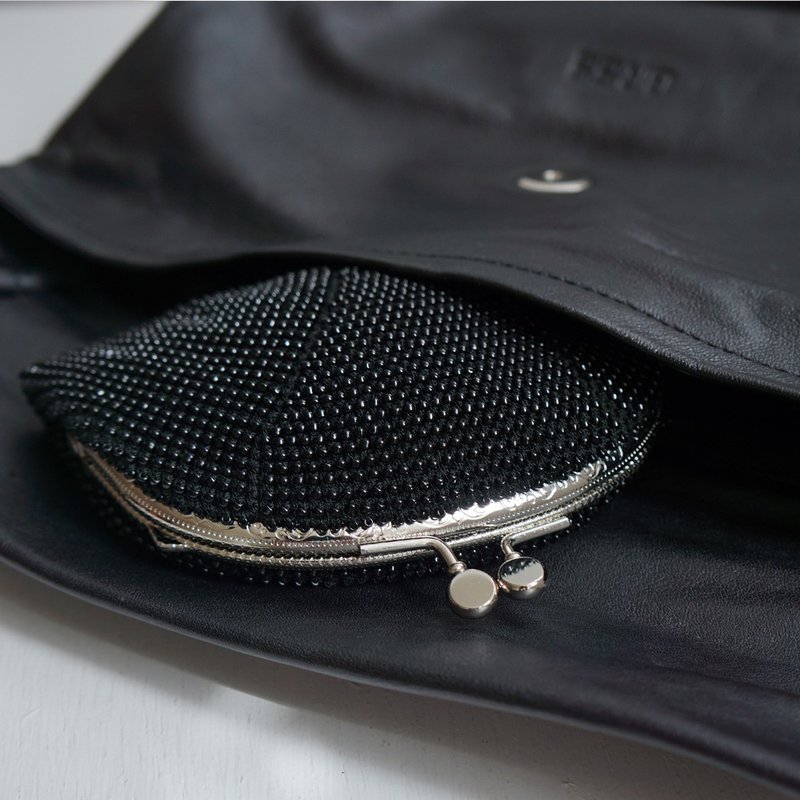 Ba-ba handmade Seedbeads crochet pouch No.1761 - 化妆包/杂物包 - 其他材质 黑色