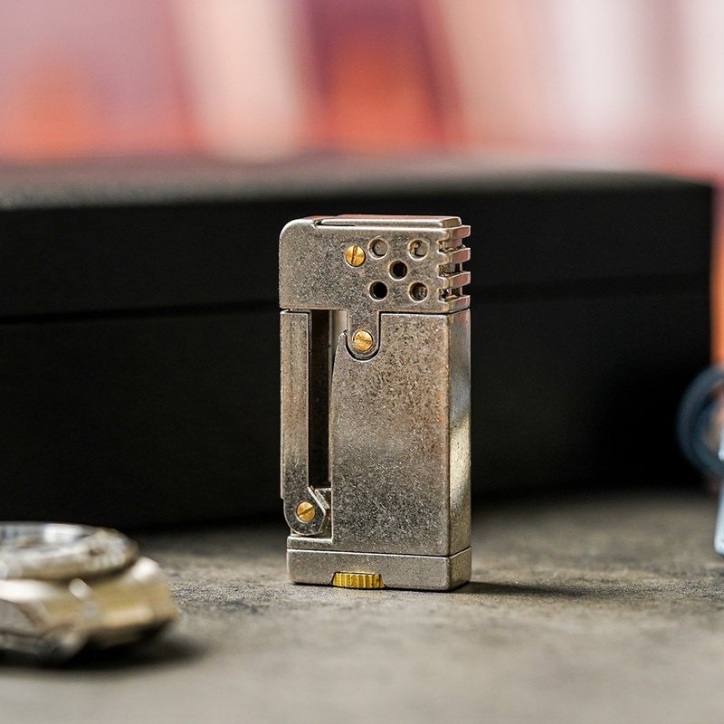 【FREED】仿旧古银滚花按压铜壳煤油打火机 定制化刻字 快速出货 - 其他 - 其他金属 灰色