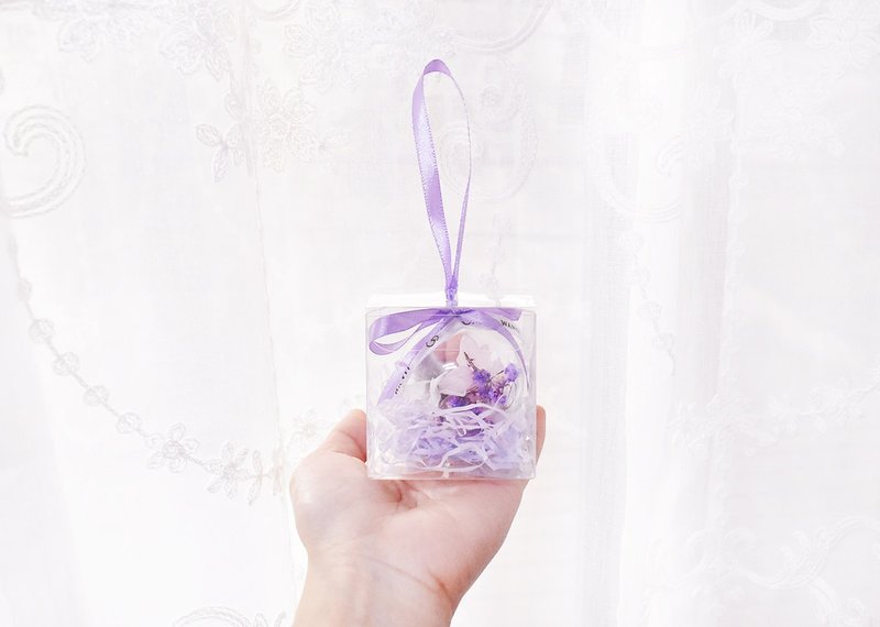 WANYI✿不凋花球吊饰小花球(盒子加购)  干燥花/情人节/礼物/不凋花/送礼/办公桌摆饰/房间布置/结婚/毕业/婚礼小物 - 包装材料 - 纸 多色