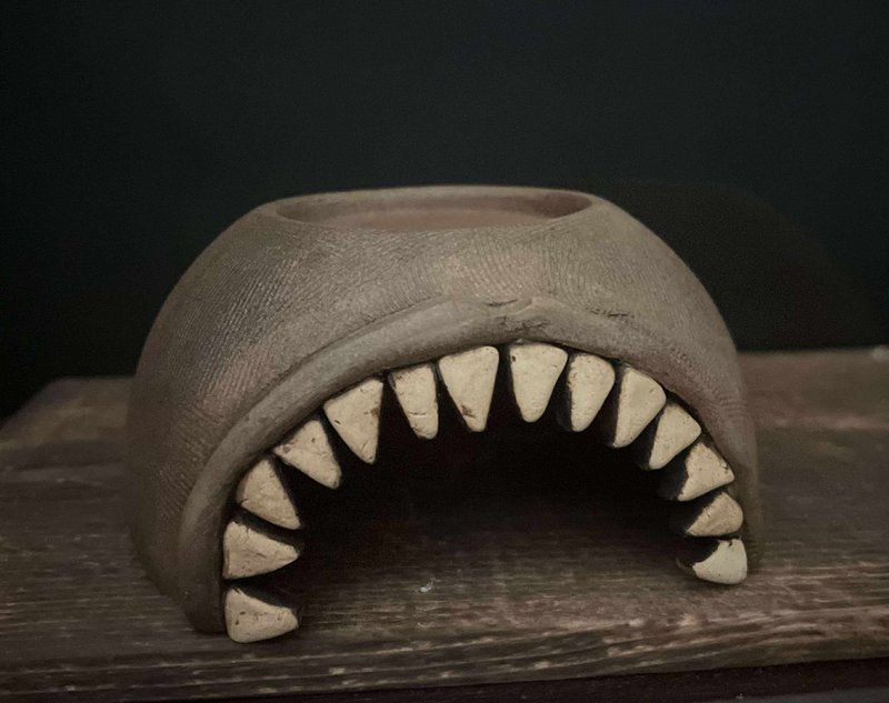 土黄怪兽 躲壁屋 现货 - 其他 - 陶 卡其色