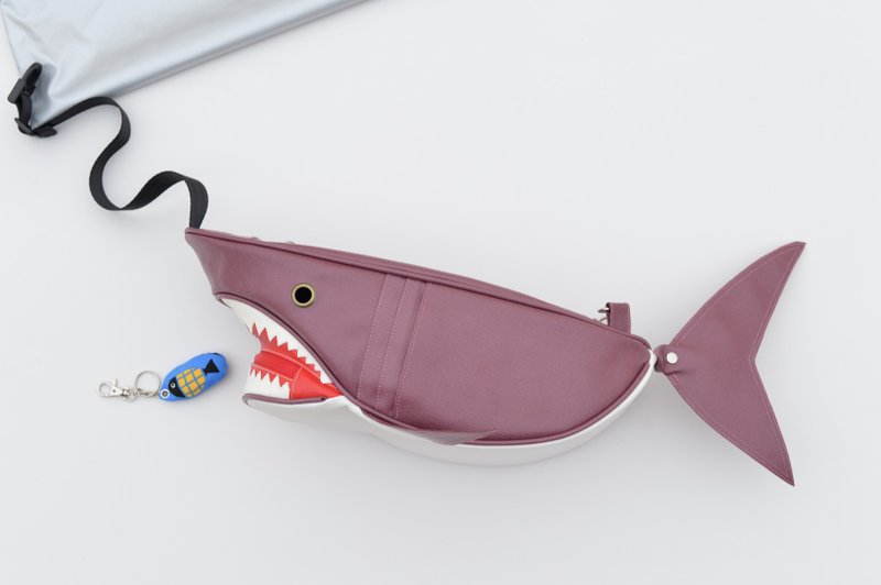 Shark鲨鱼斜背包-粉紫色 - 侧背包/斜挎包 - 棉．麻 粉红色