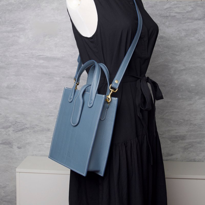 |订制| 直立小方包 Vertical Tote Bag / 天青蓝 Cerulean - 侧背包/斜挎包 - 真皮 蓝色