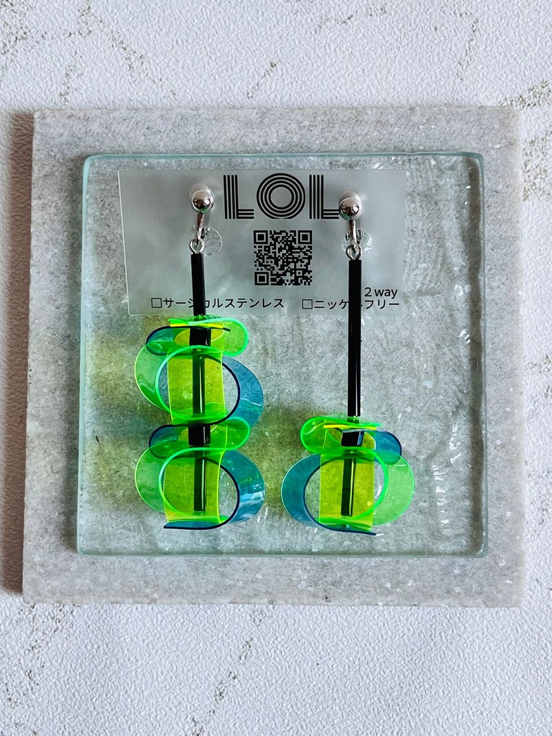 PVC DesignE 053 耳针式耳环/无耳洞耳夹式耳环 - 耳环/耳夹 - 其他材质 黄色