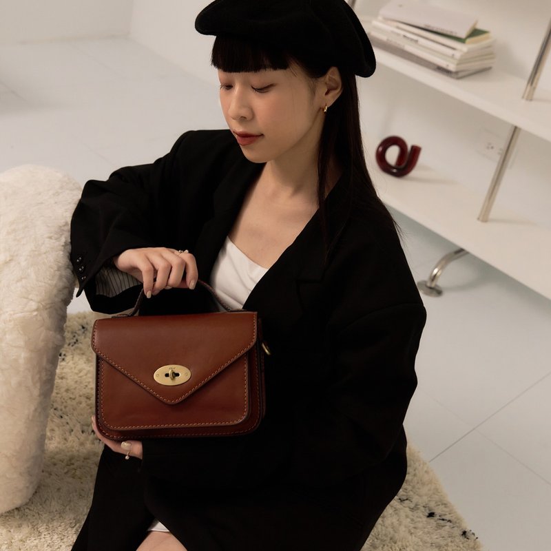 转锁立体箱包 - 侧背包/斜挎包 - 真皮 咖啡色