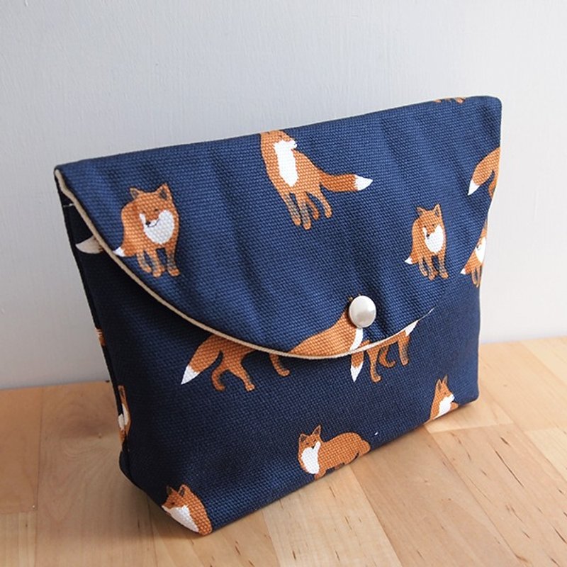 韩国狐狸化妆包 可爱笔袋 收纳 文件 相机包 - 化妆包/杂物包 - 棉．麻 