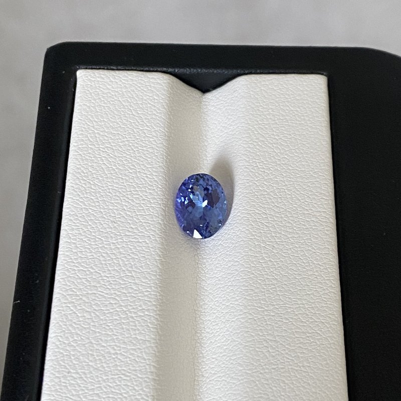 【裸石】丹泉石 Tanzanite 2.30ct LTAN09 附证书 - 项链 - 宝石 蓝色