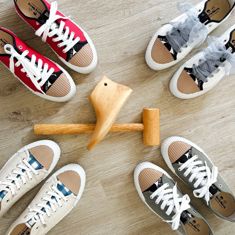 订制男女鞋 专属灵魂配色 81 分之一的独特 台湾手工鞋 帆布鞋 - 女款休闲鞋 - 棉．麻 多色