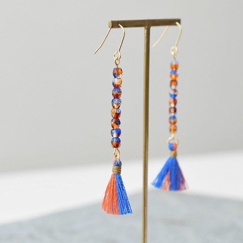 Tassel earrings water drop /blue - 耳环/耳夹 - 压克力 蓝色