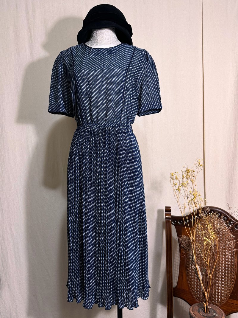 斜纹滚边褶裙短袖古着洋装/ 国外带回 VINTAGE - 洋装/连衣裙 - 聚酯纤维 蓝色