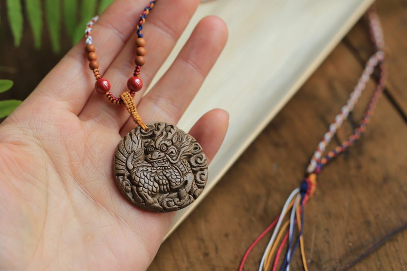 壹染指香品 麒麟香牌 | 古法天然和合香 | 香身养生 | 单面 - 项链 - 植物．花 