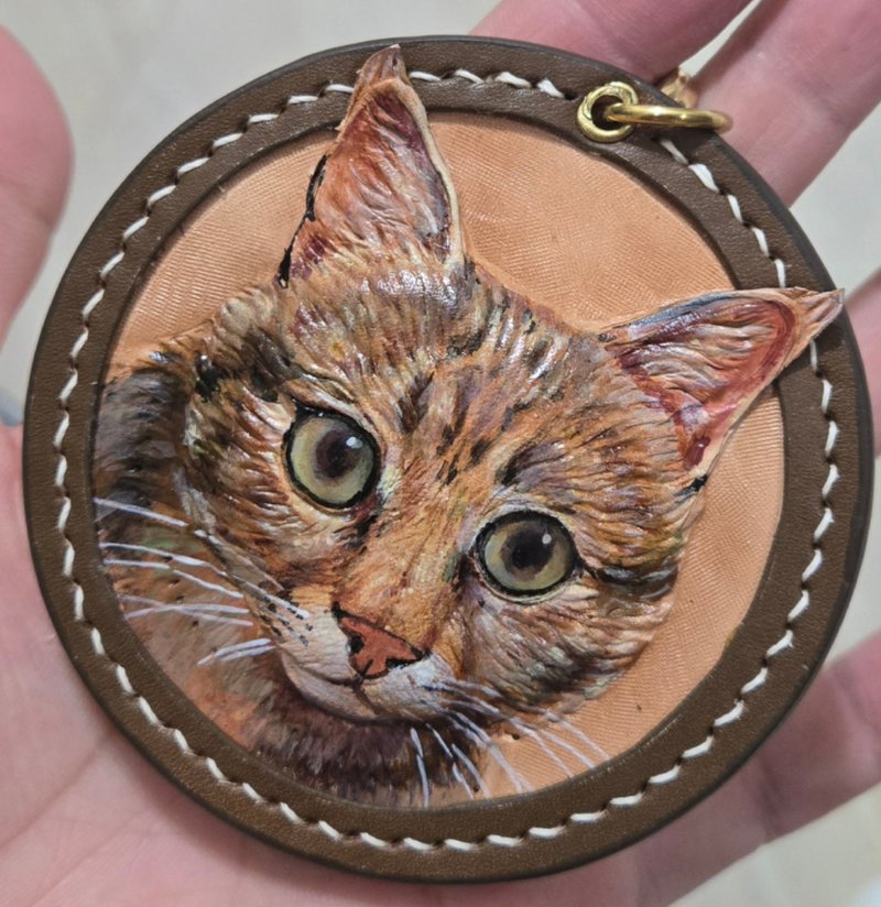 手作宠物皮雕吊饰 - 吊饰 - 真皮 卡其色