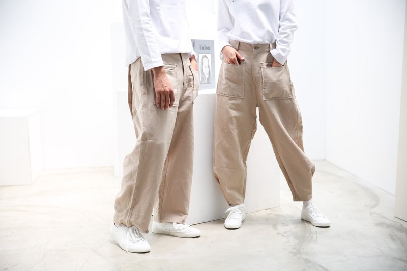 宽裤 大口袋 卡其色 两穿 中性 不分性别 男女 原创品牌 - 中性裤装 - 棉．麻 卡其色