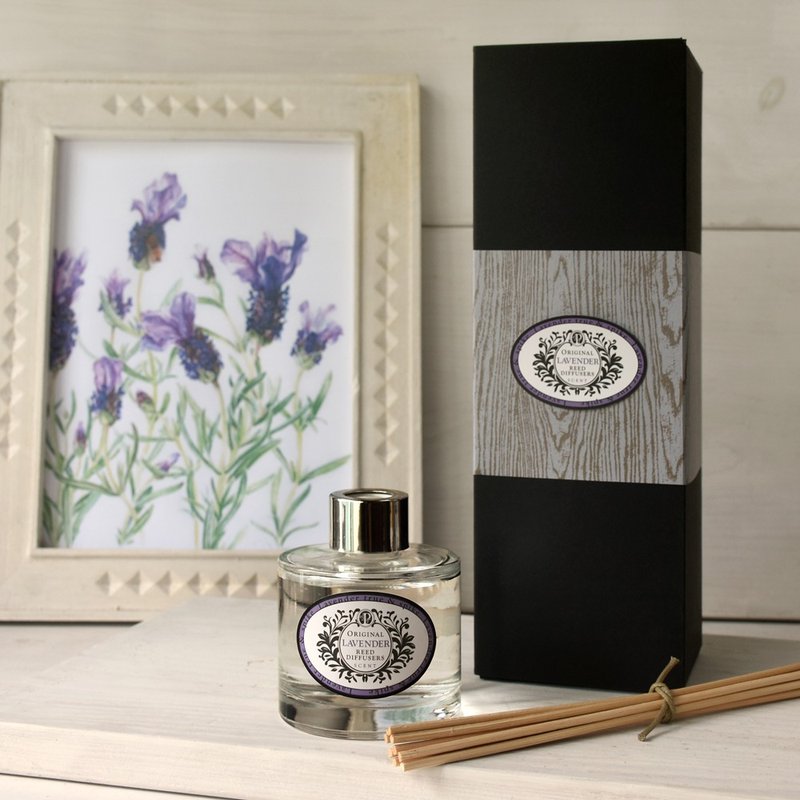 150ml 居家精油扩香竹│1360元起│窝居小径 - 香薰/精油/线香 - 精油 绿色