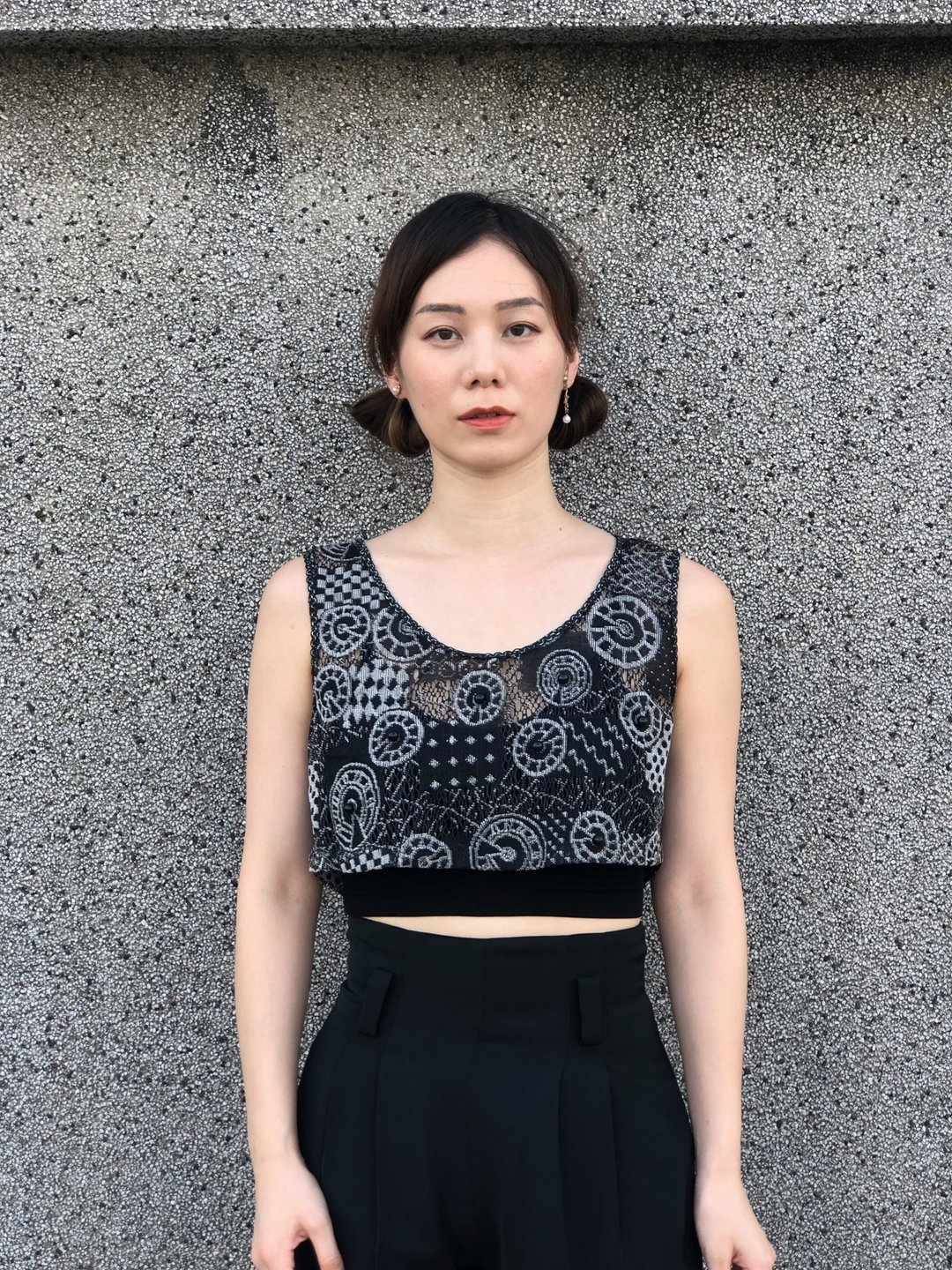 蕾丝珠珠小背心 - 女装背心 - 其他材质 
