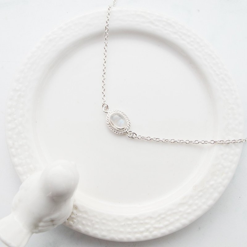 【手工定制银饰】月之镜 | 天然月光石 手工纯银手链 | 大员囡仔 - 手链/手环 - 半宝石 银色