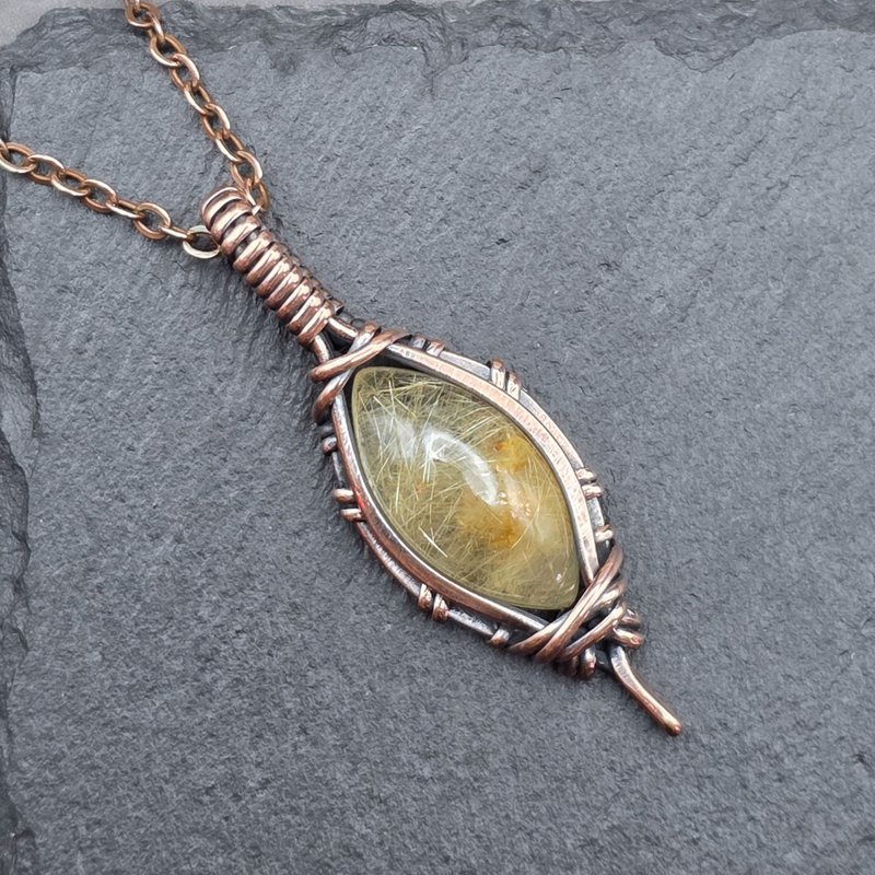 金松晶 造旧铜线吊坠 金属绕线 - 项链 - 铜/黄铜 金色