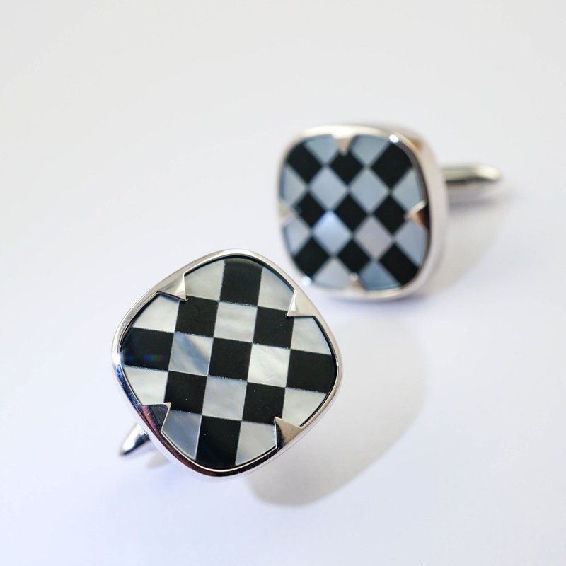 【黑白棋盘—细木镶嵌艺术宝石系列】18K白金 贝母 玛瑙 袖扣 - 袖扣 - 宝石 黑色