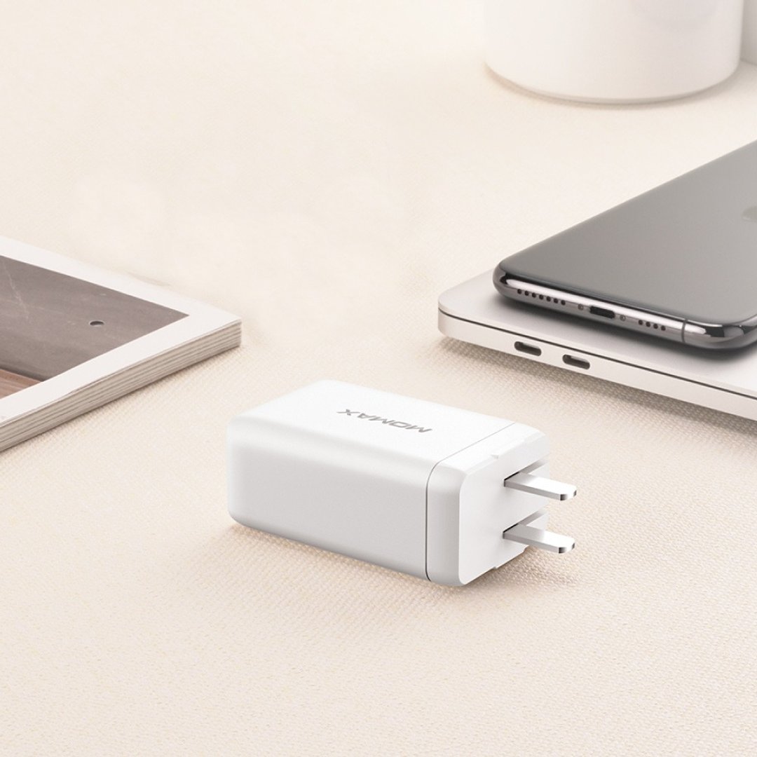 MOMAX 65W 3-Port GaN 充电器&Type-C to C 线材组合(UM20+DC18) - 手机充电及周边 - 其他材质 白色
