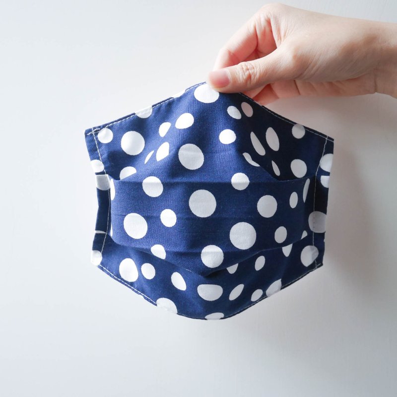 夏日薄棉口罩套- 深蓝不规则圆点 - 口罩 - 棉．麻 蓝色