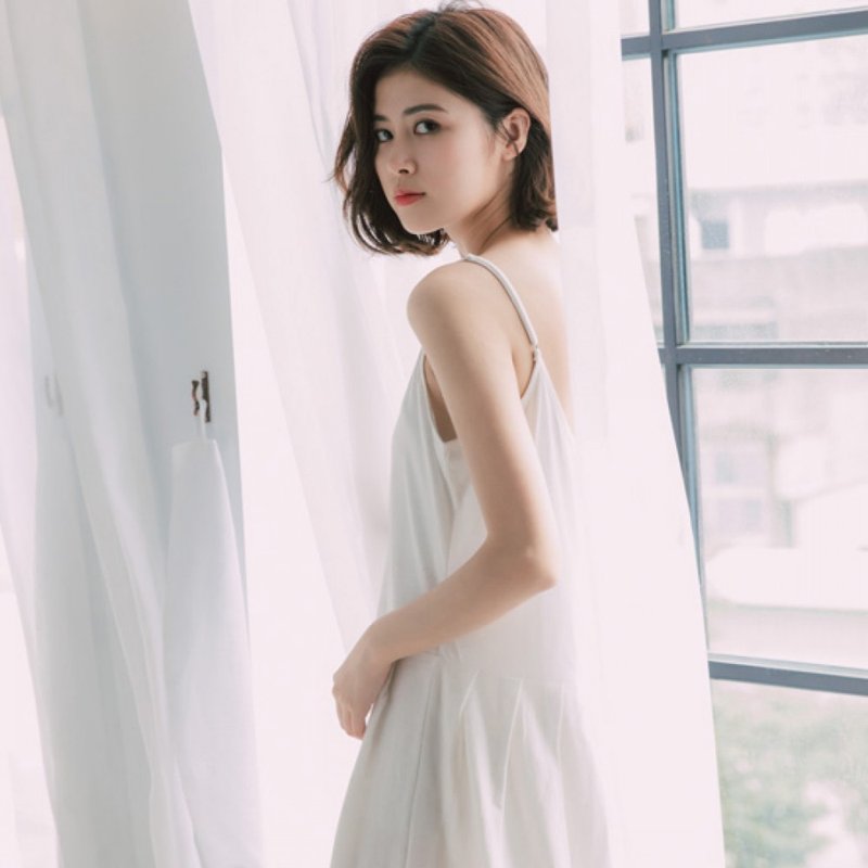 大自然的更衣室 内搭纯棉洋装-白色晨雾 - 洋装/连衣裙 - 棉．麻 白色