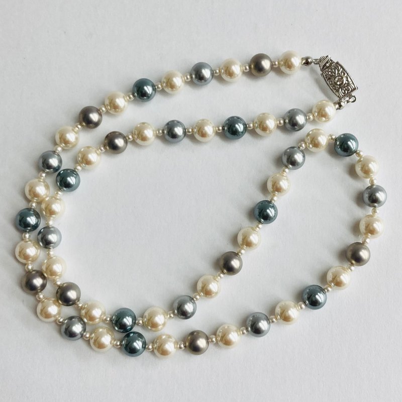 玻璃珍珠混色 matinee 项链 / 8mm，约 60cm / 蓝x灰混色 / R / 日本制 - 项链 - 玻璃 蓝色