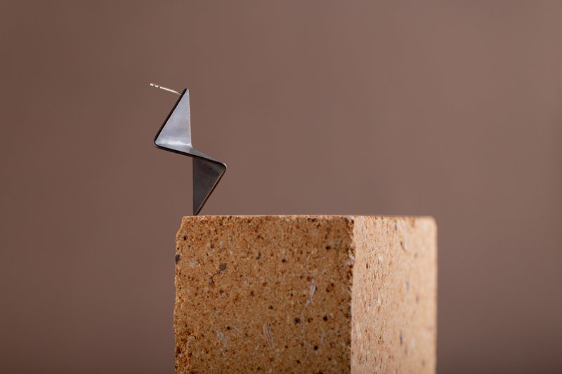 Minimalism 低限主义 地景耳环5号 Sculptural Earrings - 耳环/耳夹 - 铜/黄铜 黑色