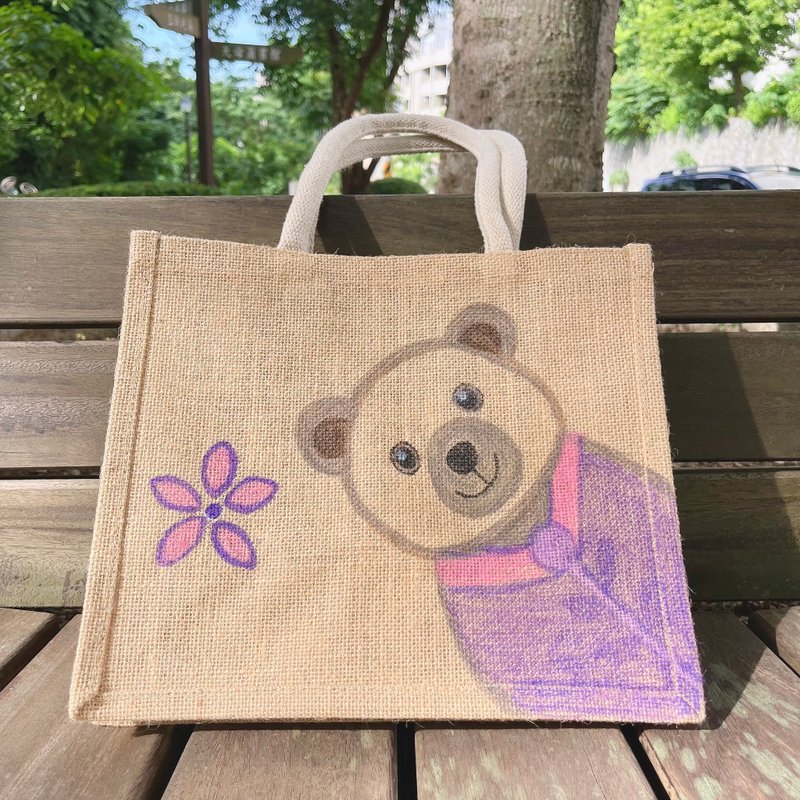 A Lu 快乐熊熊手绘黄麻购物袋丨礼物 丨送礼 原创仅此一件 - 手提包/手提袋 - 陶 多色