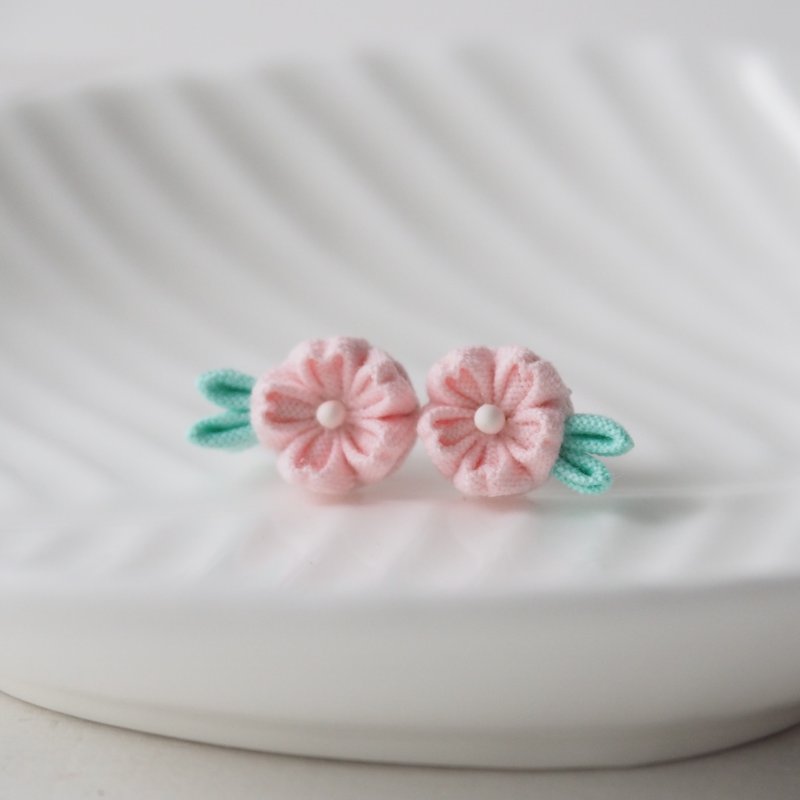 【花恋季节:樱花记忆 】樱色樱花定制耳环耳夹 14kgf 925 - 耳环/耳夹 - 棉．麻 粉红色