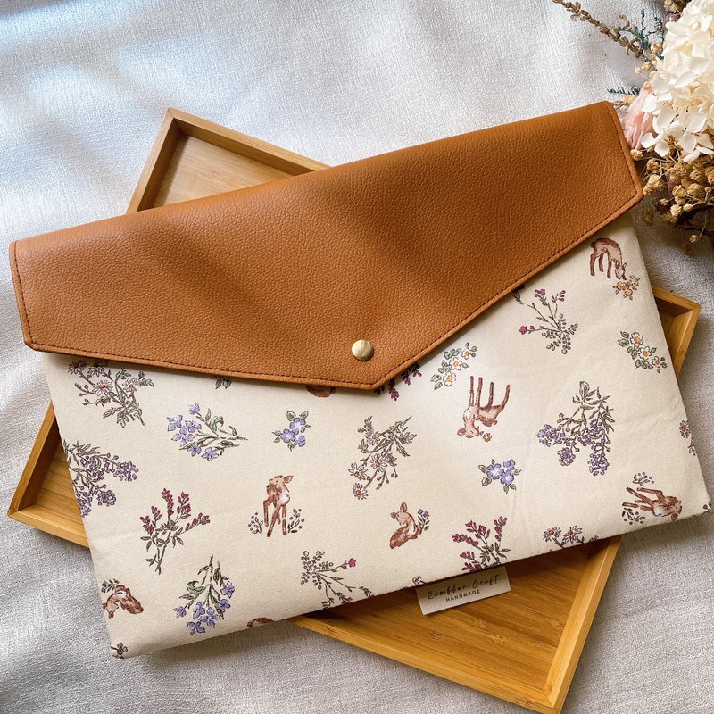 IPad Macbook 平板 电脑 保护套 收纳袋  米色花和小鹿款 - 电脑包 - 棉．麻 