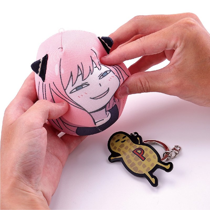 间谍家家酒造型一卡通 / 安妮亚花生 - 造型悠游卡/交通卡 - 其他材质 粉红色