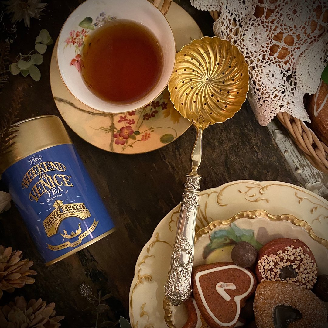 法国路易十五风格纯银柄 铜镀金匙面 华丽滤茶匙 - 茶具/茶杯 - 纯银 银色