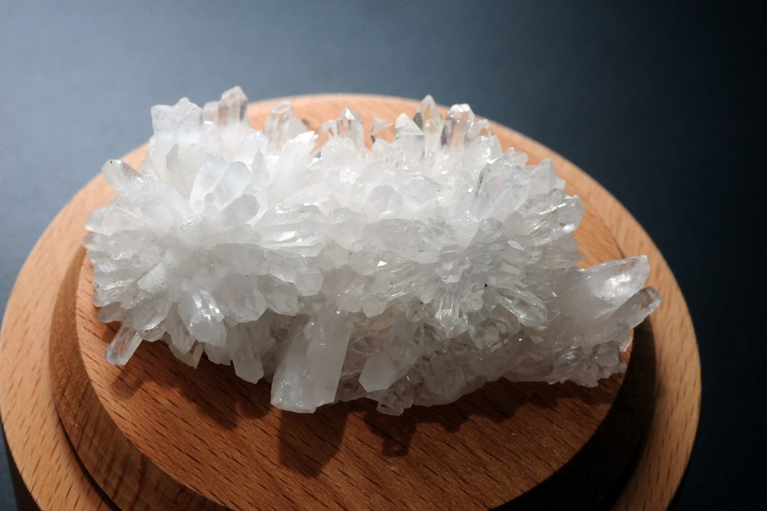 菊花白水晶簇  矿石/水晶/灵修/开运/招财/破煞/防小人 - 摆饰 - 水晶 