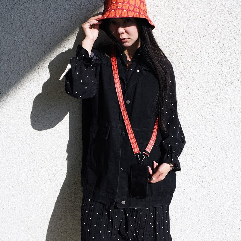 【锦源兴】乌鱼子万用手机背带 l 可斜背 可调式 手机背绳 付挂片 - 手机配件 - 聚酯纤维 多色