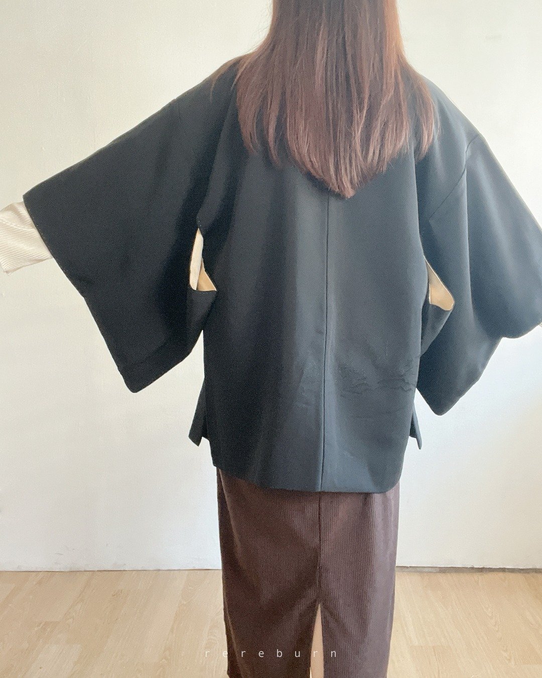 日本制和风印花黑色古着羽织和服外套 - 女装休闲/机能外套 - 聚酯纤维 黑色