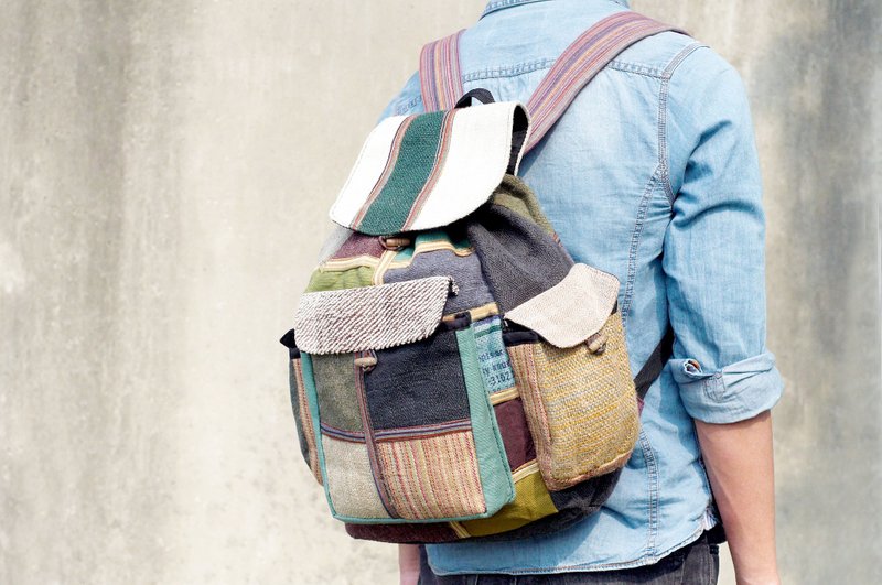 手工棉麻拼接设计后背包 / 肩背包 / 登山包 / 旅行包 - 几何色块拼接民族旅行风 ( 限量一件 ) - 后背包/双肩包 - 棉．麻 多色