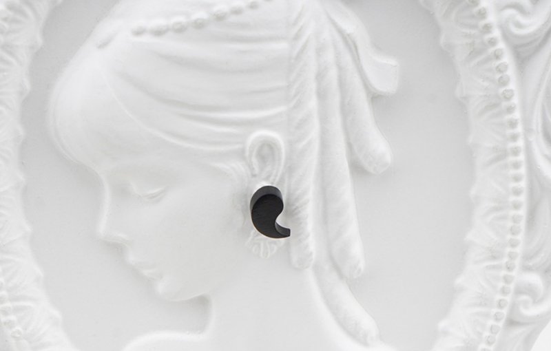 簡約手作 双鱼勾玉耳钉双鱼太极耳饰 - 耳环/耳夹 - 木头 多色