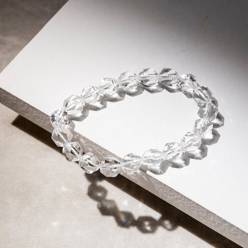 【Montagne】切角白水晶手链 - 手链/手环 - 水晶 白色