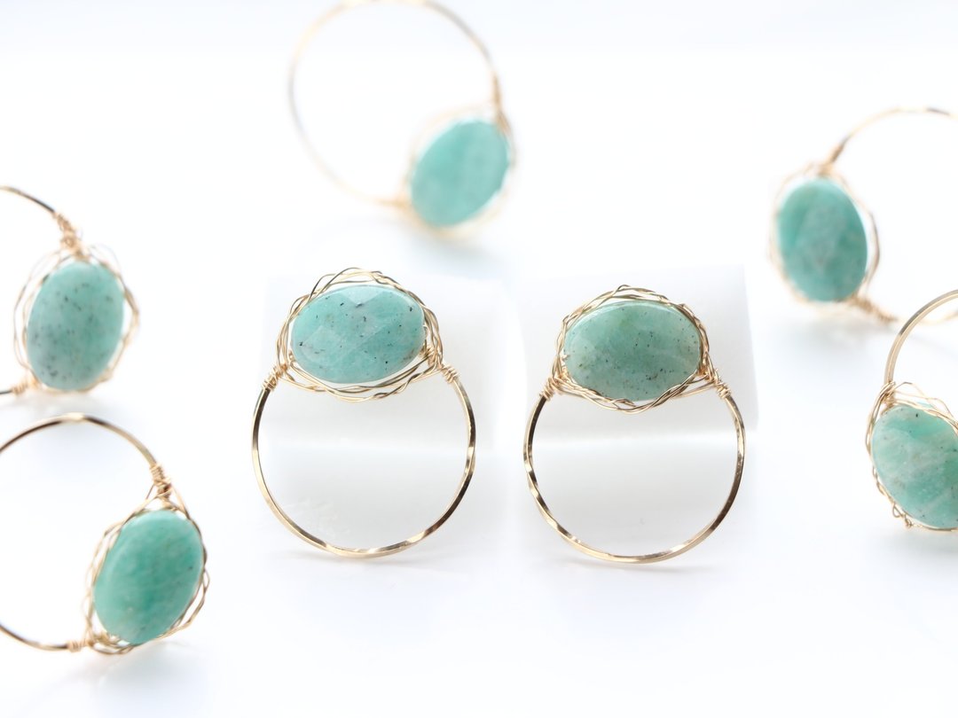 14 kgf-amazonite rough wrap pierced earrings - 耳环/耳夹 - 宝石 蓝色