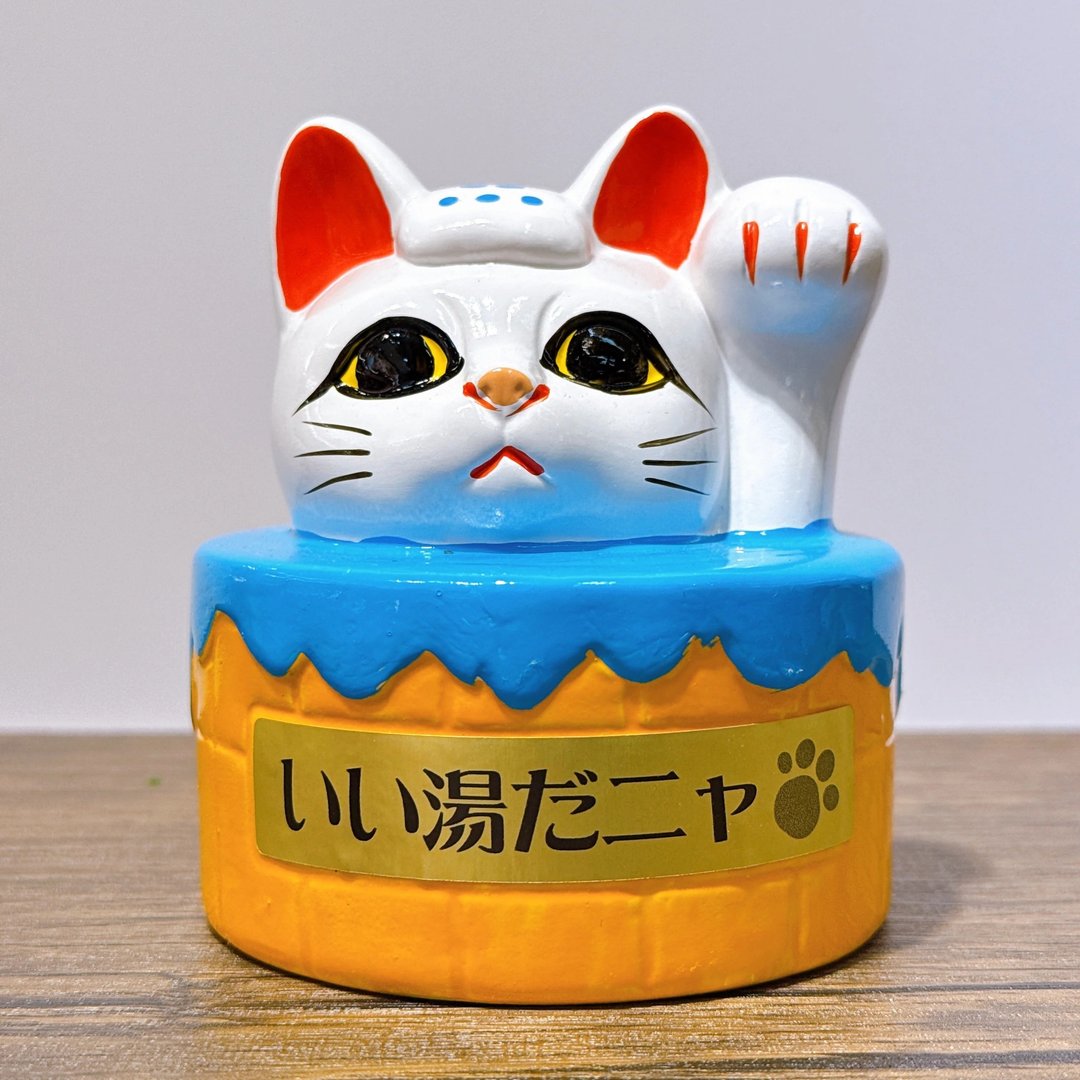 【温泉聚福】日本常滑温泉招财猫 - 摆饰 - 瓷 白色