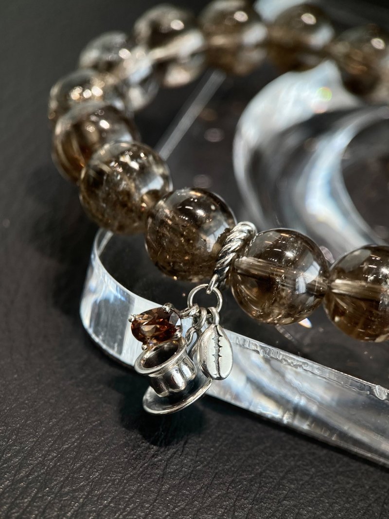 天然茶阿赛+S925银咖啡吊饰 高频水晶 10.5mm手串 - 手链/手环 - 水晶 
