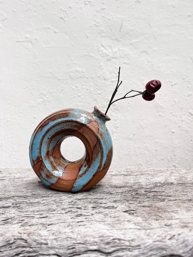 冷岚 小甜甜圈 花器 花瓶 | 陶器皿 - 花瓶/陶器 - 陶 蓝色