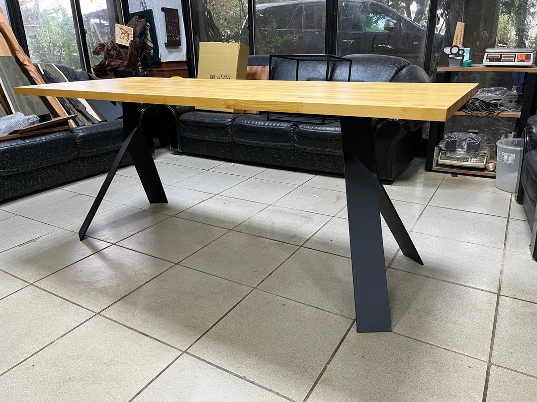 特大 金属桌脚　脚高约71厘米　造型桌脚　铁桌脚　餐桌桌脚 - 餐桌/书桌 - 其他金属 黑色