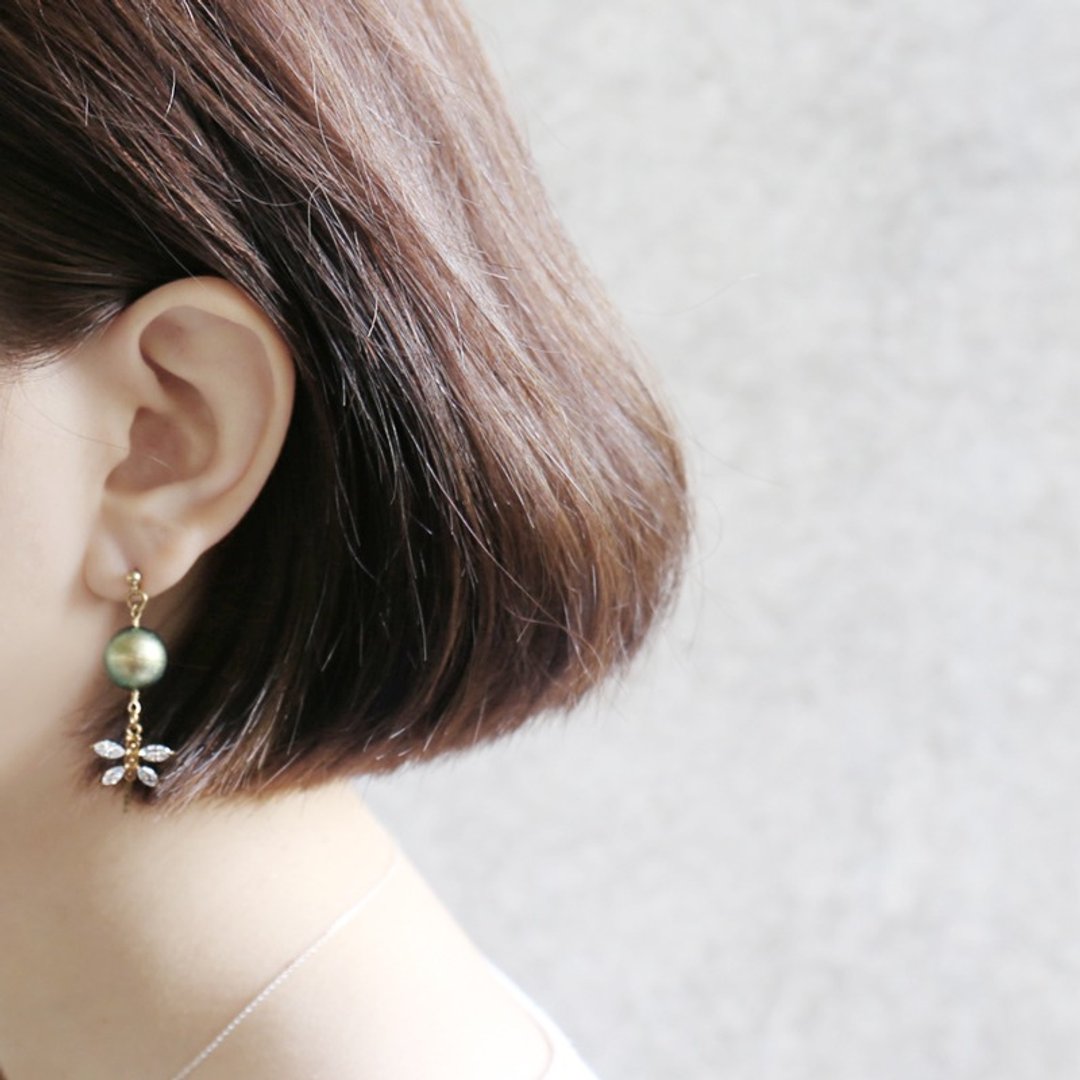幻彩绿::耳环可改夹式 - Earrings / 一对 / 黄铜耳环 / 复古时尚 / 生日礼物 / 耳环定制设计 - 耳环/耳夹 - 其他材质 绿色