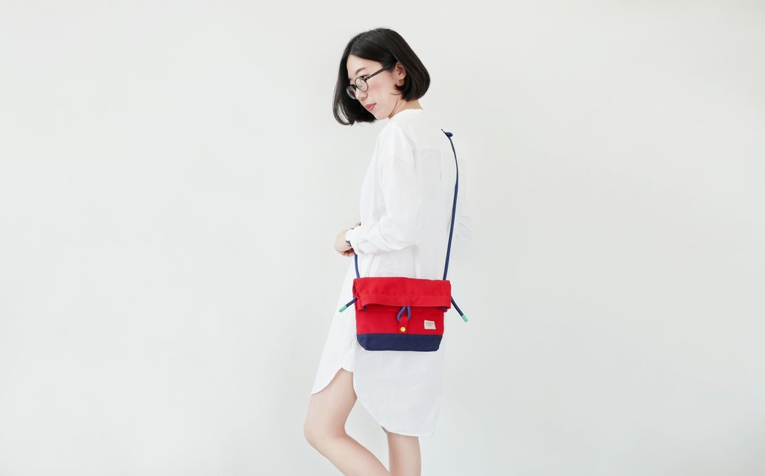Squid chili sling bag - 侧背包/斜挎包 - 棉 红色