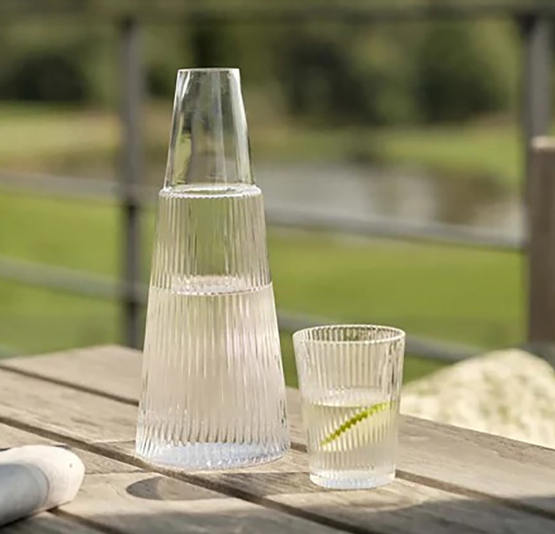 【Stelton】线条玻璃水瓶 1L-附水杯 - 水瓶/水壶 - 玻璃 