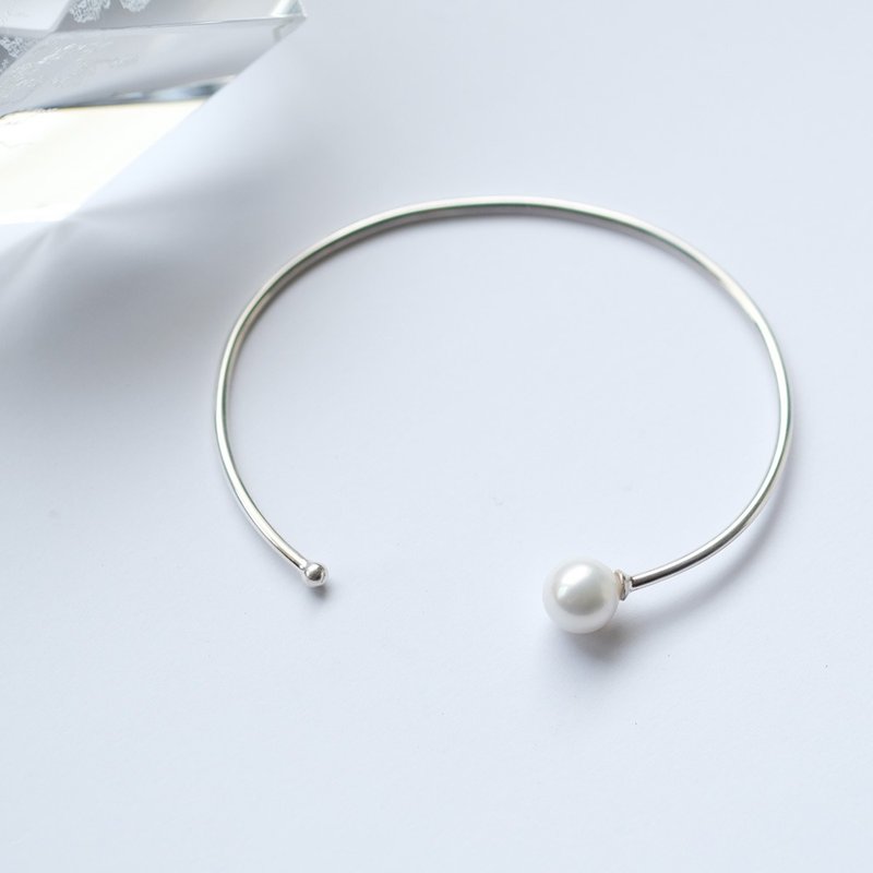 Pearl bangle Silver 925 - 手链/手环 - 其他金属 银色