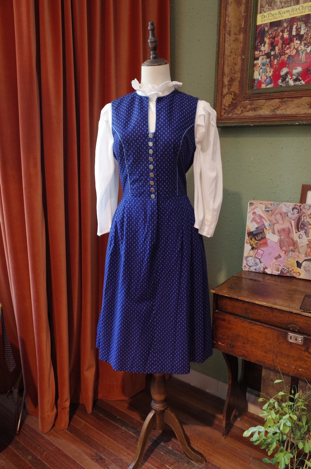 vintage dress 德国传统dirndl碎花连衣裙古着洋裙 - 洋装/连衣裙 - 棉．麻 