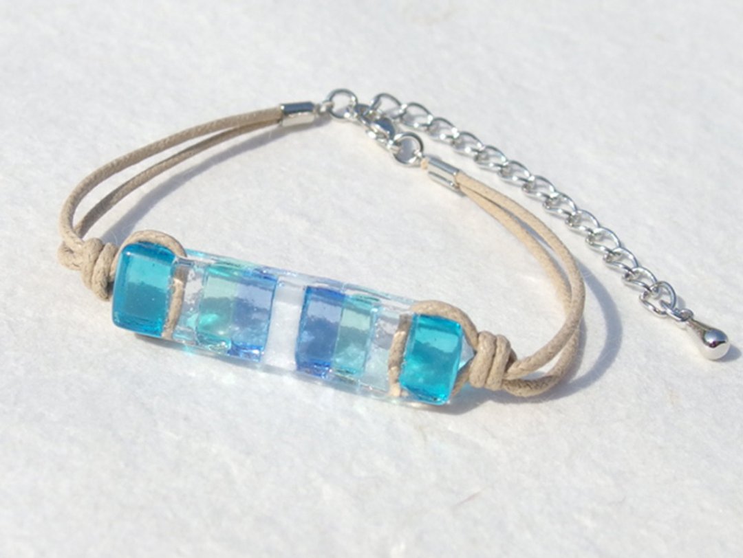 Fragrant glass (Kaoru [soda]) bracelet / anklet [length, metal-free choice] [made-to-order] - 手链/手环 - 玻璃 蓝色