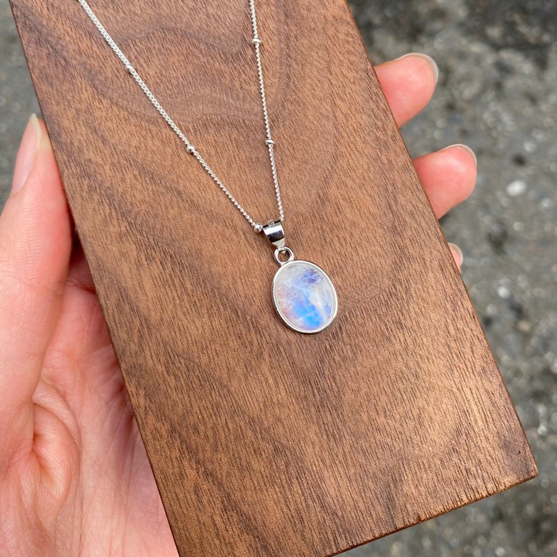 喜迎瑶 手工 925银 月光石吊坠 月光石项链 月亮石项链 月亮石吊 - 项链 - 半宝石 银色